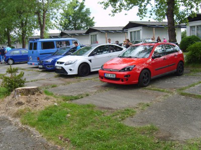 v lepší společnosti