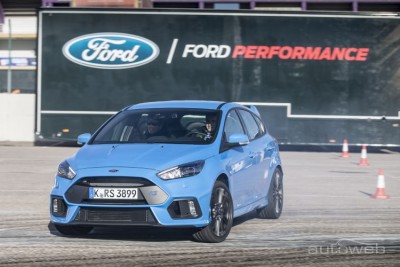 ford-focus-rs.jpg