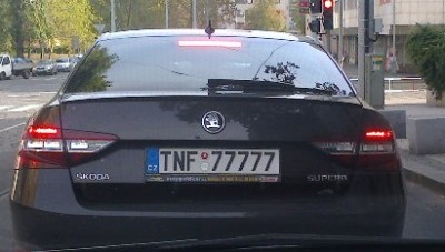 rz_tnf77777.jpg