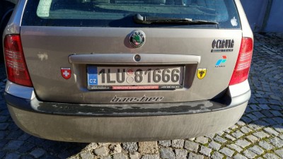 1LU81666.jpg