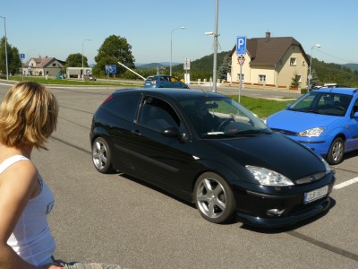 až nám vlasy zavlály jakou rychlostí kolem nás profrčel :oD