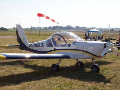 100_1936.jpg