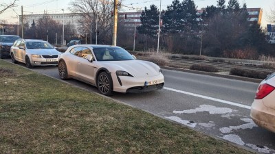 Porsche1.jpg