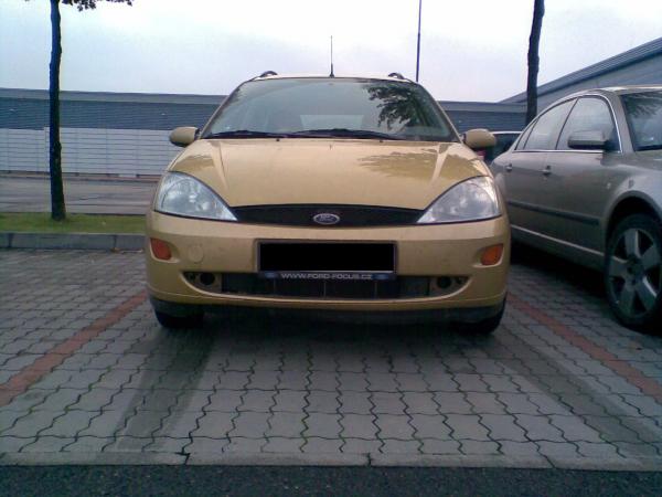 Tak uz mam ten plast venku nekde na silnici rozlamanej ...