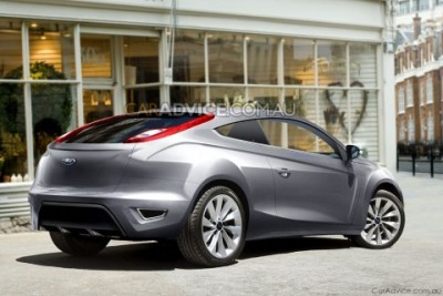 ford-focus-2011-004-480x320.jpg