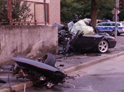 porsche_1.jpg